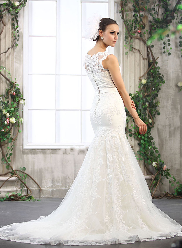 Retro Style Wedding Dress with Lace